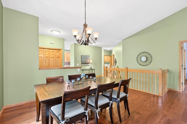 13250 39th Avenue N, Plymouth, MN 55441