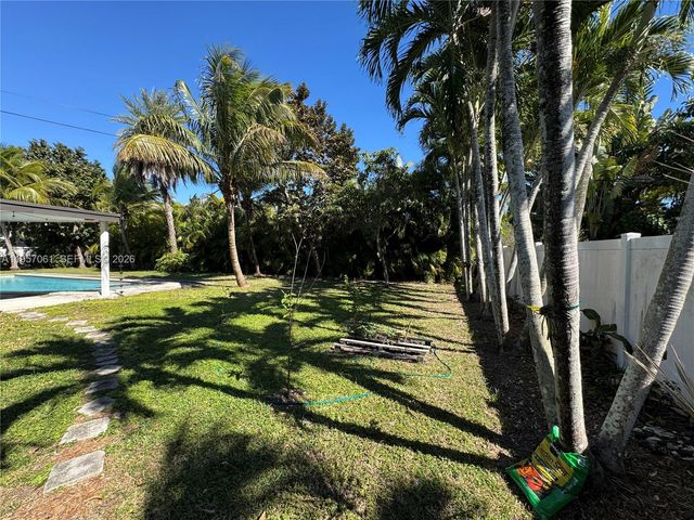 13451 SW 74th Ave 13451, Pinecrest, FL 33156