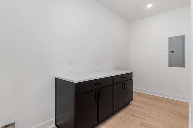 120 Denton Ct, Clarksville, TN 37043