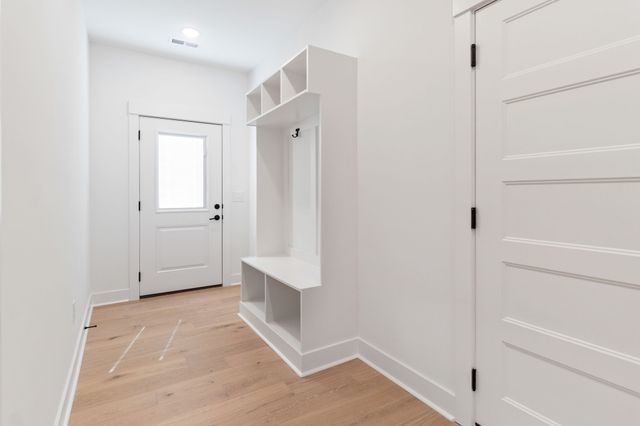 120 Denton Ct, Clarksville, TN 37043