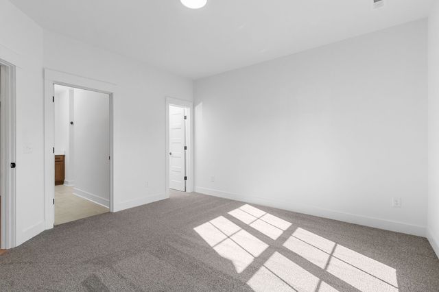 120 Denton Ct, Clarksville, TN 37043