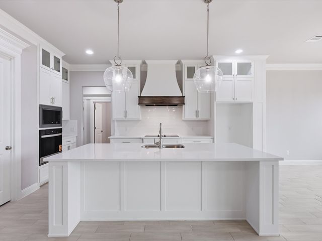 2005 Middlewood Circle, Granbury, TX 76049