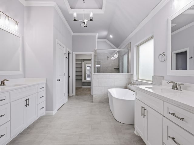 2005 Middlewood Circle, Granbury, TX 76049