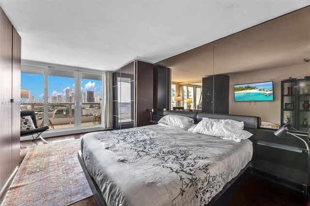 1717 N Bayshore Dr A-2654, Miami, FL 33132