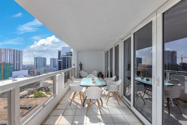 1717 N Bayshore Dr A-2654, Miami, FL 33132