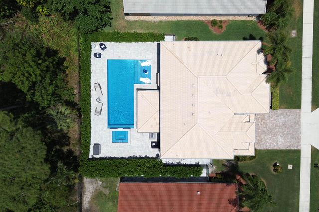 172 Bent Tree Drive, Palm Beach Gardens, FL 33418