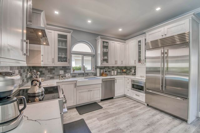 172 Bent Tree Drive, Palm Beach Gardens, FL 33418