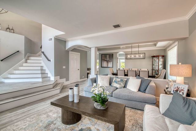 172 Bent Tree Drive, Palm Beach Gardens, FL 33418