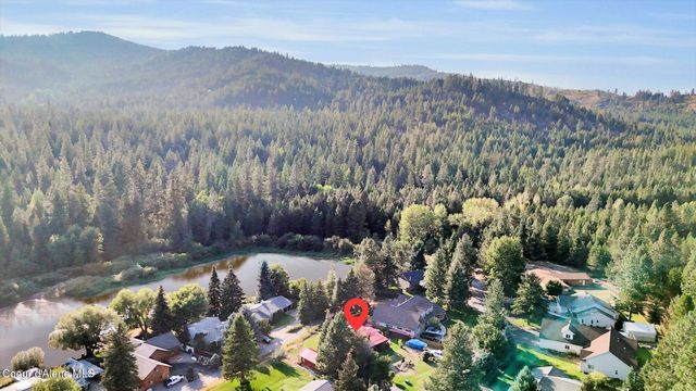 7228 W SENEQUOTEEN TRL, Spirit Lake, ID 83869