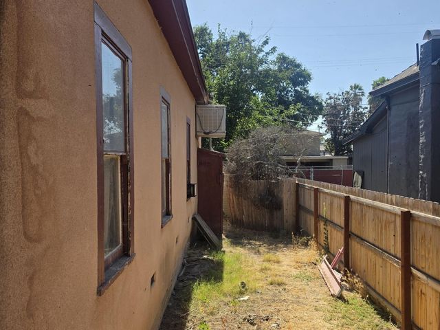 419 N San Pablo Ave, Fresno, CA 93701