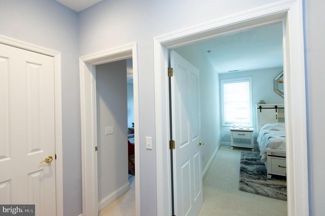 3 OAKLEY ST, Cambridge, MD 21613