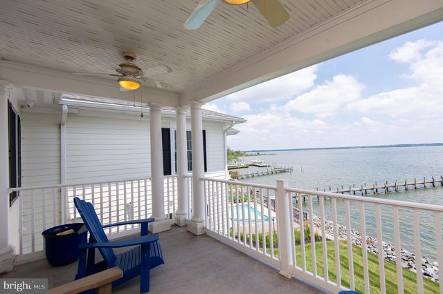 3 OAKLEY ST, Cambridge, MD 21613