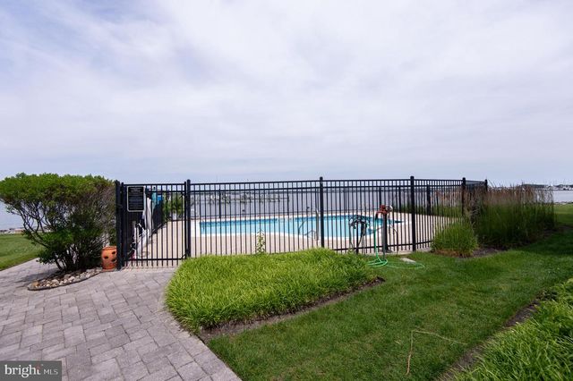 3 OAKLEY ST, Cambridge, MD 21613