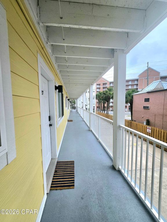 Image 4 of property listing at 17214 Front Beach Road 27, Panama City Beach, FL 32413