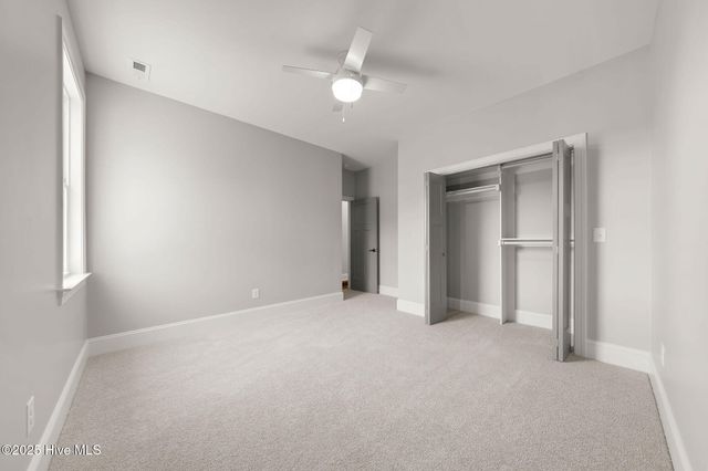 135 Sycamore Lakes Drive, Wallace, NC 28466