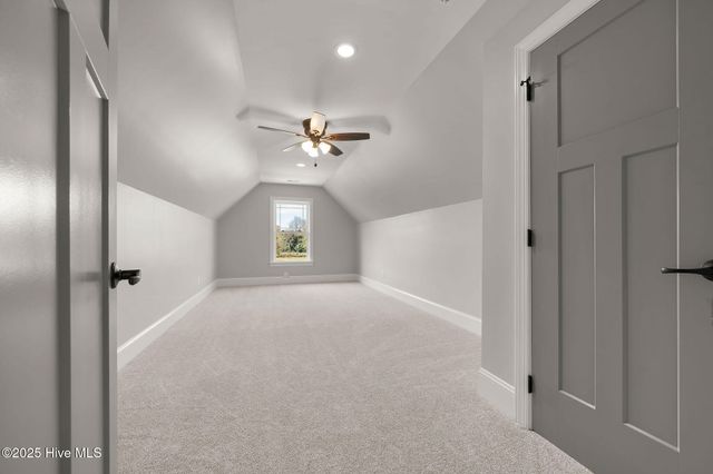 135 Sycamore Lakes Drive, Wallace, NC 28466