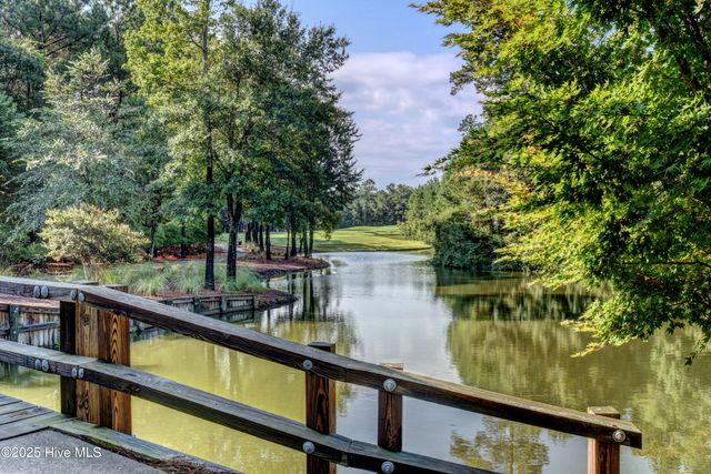 135 Sycamore Lakes Drive, Wallace, NC 28466