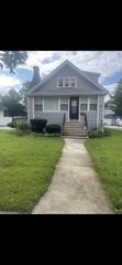 1416 S 17th Avenue, Maywood, IL 60153