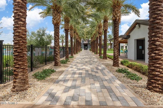 10201 E TAHOE Avenue, Mesa, AZ 85212