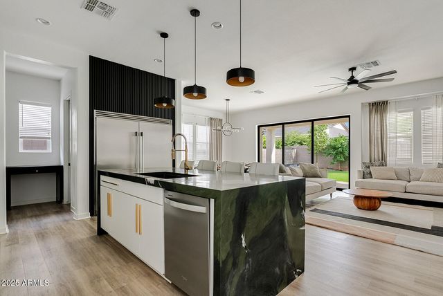 10201 E TAHOE Avenue, Mesa, AZ 85212