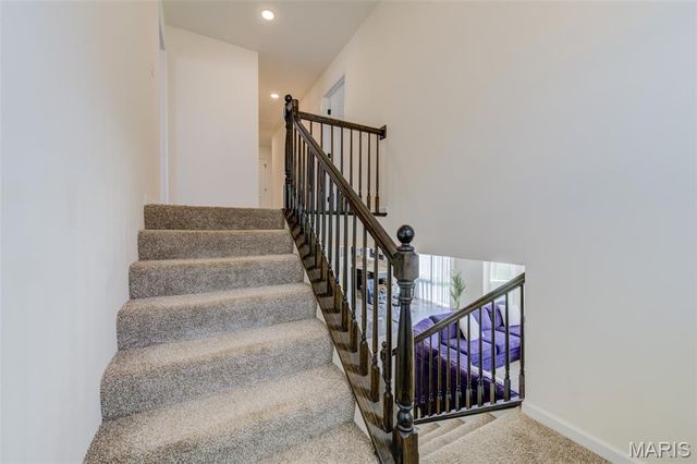 902 Palisades Circle, St Charles, MO 63301