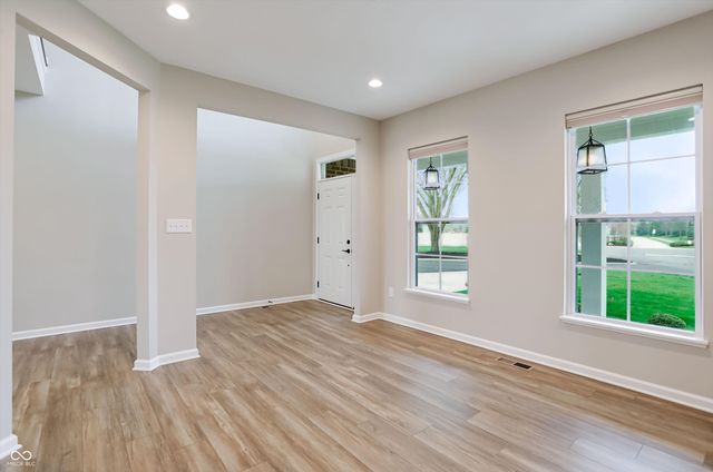 2159 Somerset Drive, Franklin, IN 46131