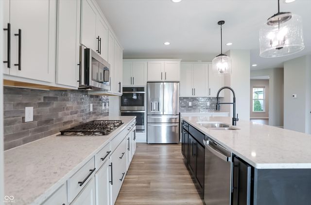 2159 Somerset Drive, Franklin, IN 46131