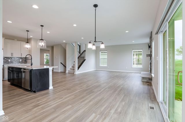 2159 Somerset Drive, Franklin, IN 46131