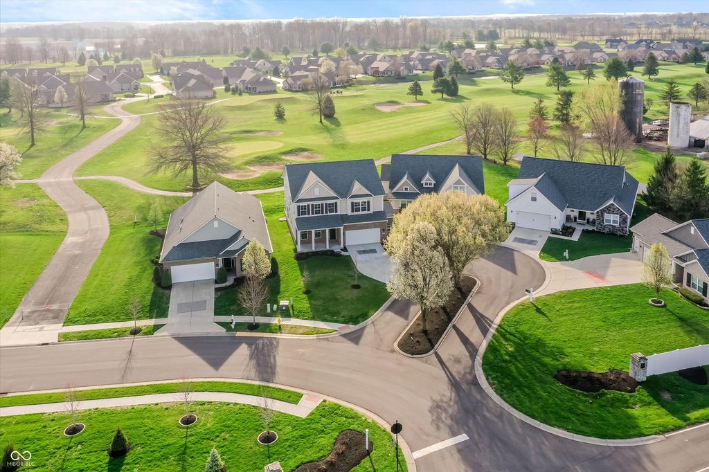 2159 Somerset Drive, Franklin, IN 46131