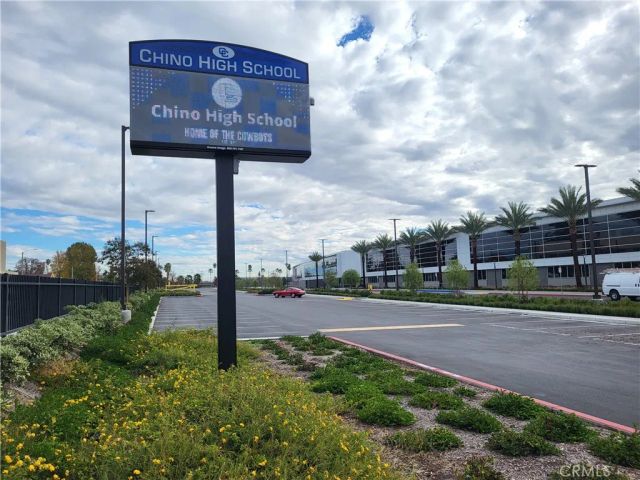 6755 Foxcroft Court, Chino, CA 91710