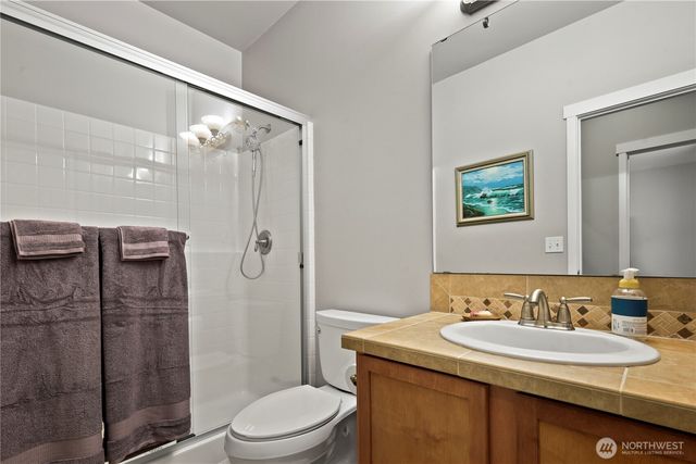 16902 23rd St Court E, Lake Tapps, WA 98391