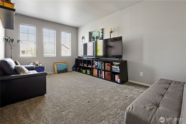 16902 23rd St Court E, Lake Tapps, WA 98391