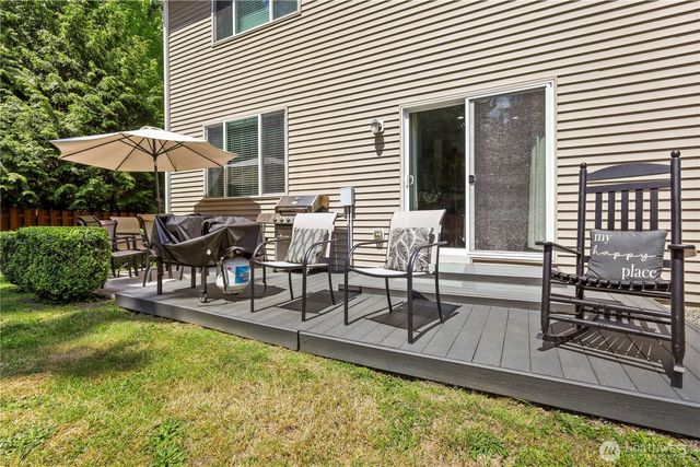 16902 23rd St Court E, Lake Tapps, WA 98391