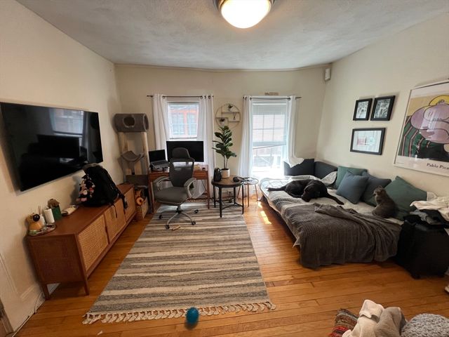 15 Cooper Street, Boston, MA 02113