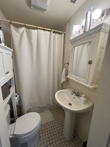15 Cooper Street, Boston, MA 02113