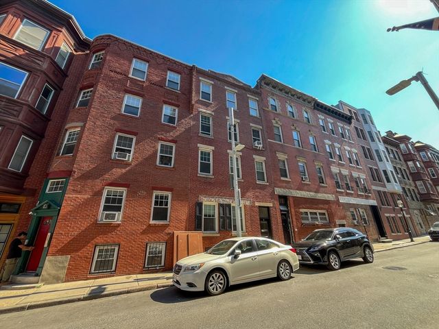 15 Cooper Street, Boston, MA 02113
