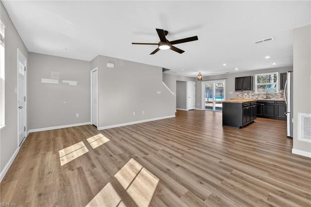 3020 Dabney LN, Suffolk, VA 23434