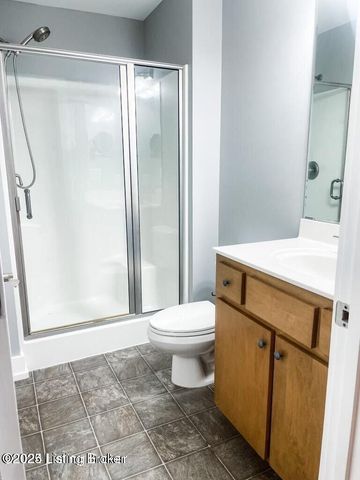 10606 Norton Commons Blvd, Prospect, KY 40059