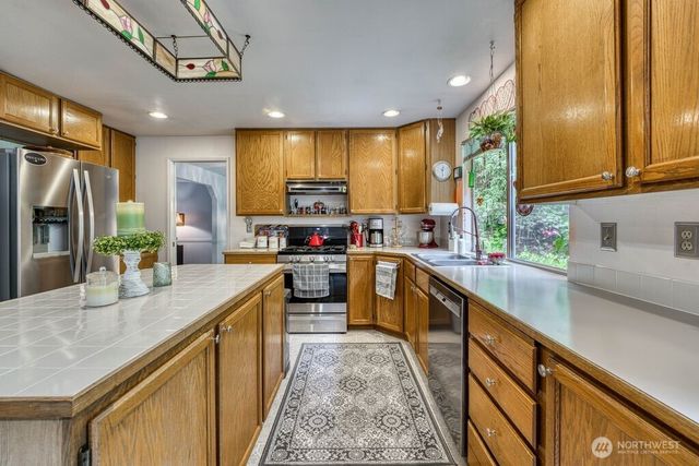 4717 SE Constitution Court, Port Orchard, WA 98367