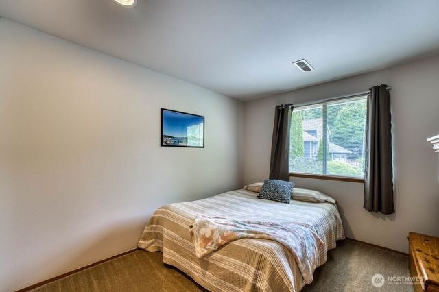 4717 SE Constitution Court, Port Orchard, WA 98367