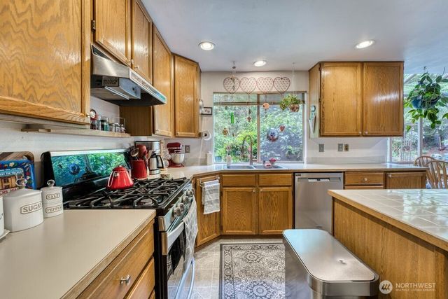 4717 SE Constitution Court, Port Orchard, WA 98367