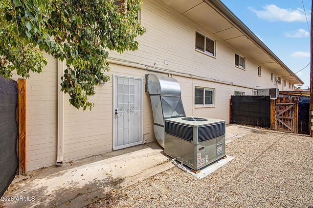 3505 E CAMPBELL Avenue 11, Phoenix, AZ 85018