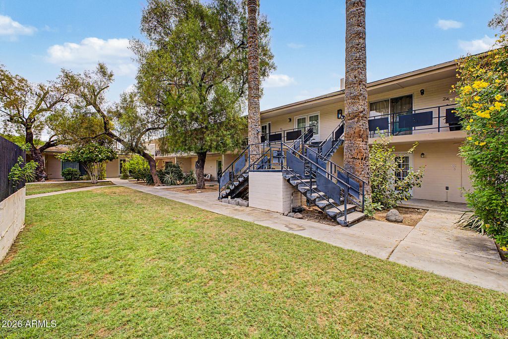 3505 E CAMPBELL Avenue 11, Phoenix, AZ 85018 — photo 4