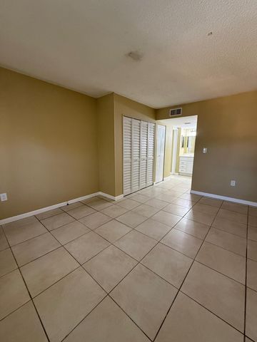 4334 NW 9th Avenue 7-3f, Deerfield Beach, FL 33064