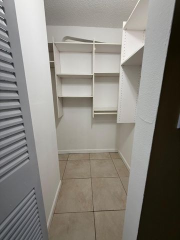 4334 NW 9th Avenue 7-3f, Deerfield Beach, FL 33064