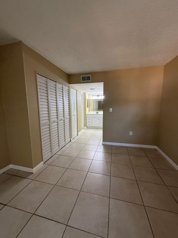 4334 NW 9th Avenue 7-3f, Deerfield Beach, FL 33064