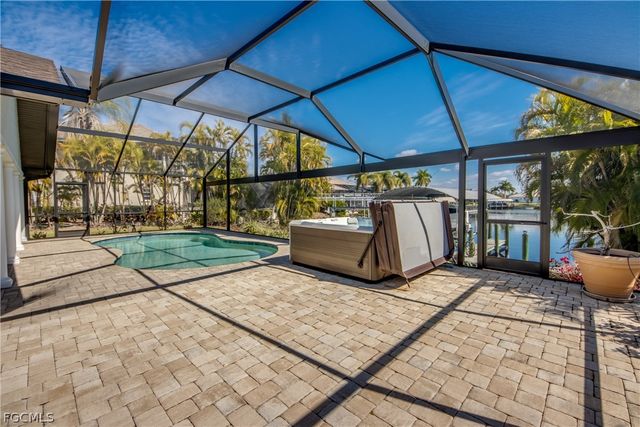 5237 SW 24th AVE, Cape Coral, FL 33914