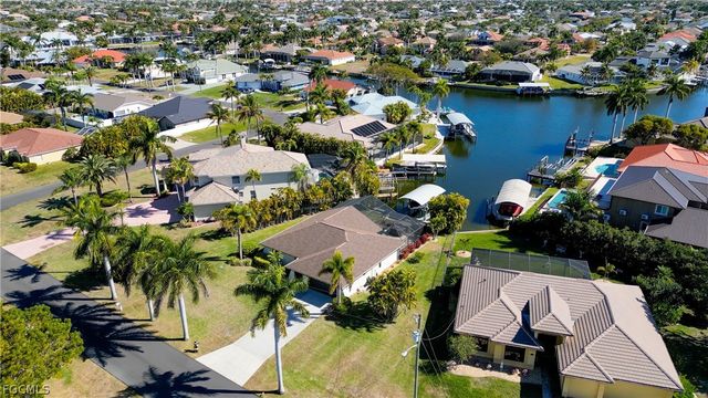 5237 SW 24th AVE, Cape Coral, FL 33914