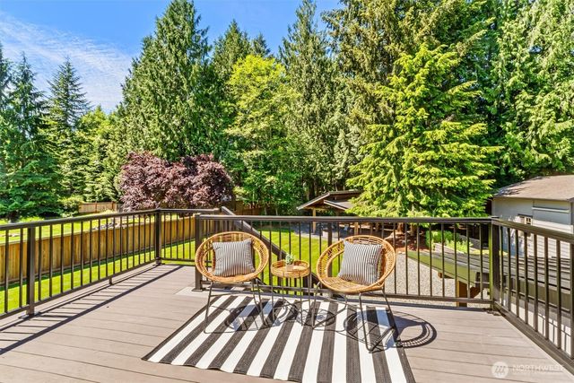 25700 46th Avenue NE, Arlington, WA 98223