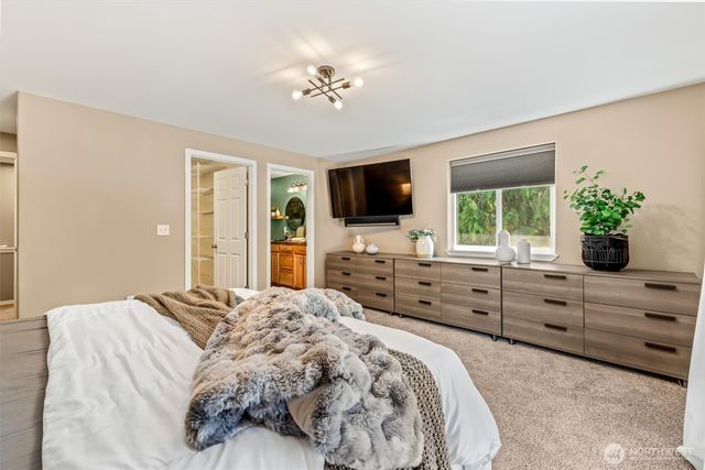 25700 46th Avenue NE, Arlington, WA 98223